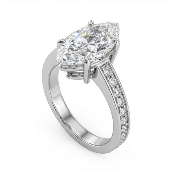 Anello centro navette marquise in argento 925