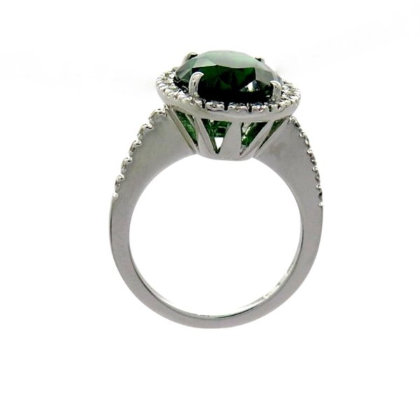 Anello contorno centro verde ovale in argento 925