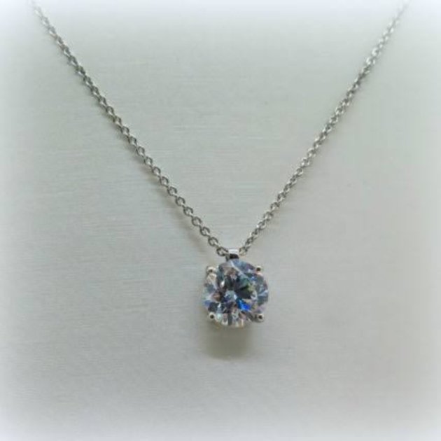 punto luce zircone taglio brillante diametro 1 cm fatto da chi li produce anche in oro e diamanti