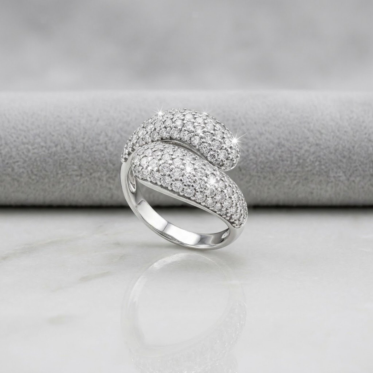 Anello pavè contrariè in oro 18 ct