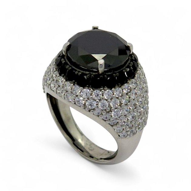 Anello vistoso centro nero in argento 925