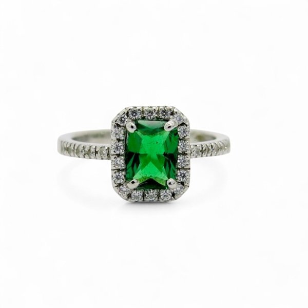 Anello centro verde color smeraldo in argento 925