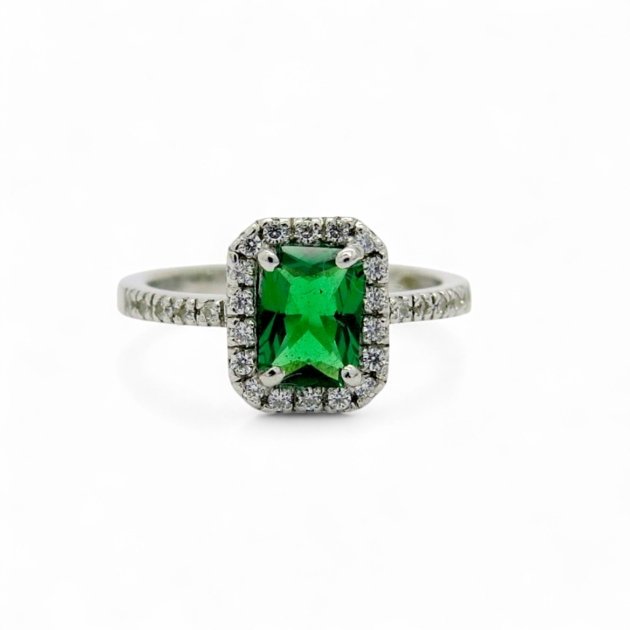 Anello centro verde color smeraldo in argento 925