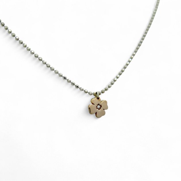 Collana quadrifoglio in argento 925 con punto luce