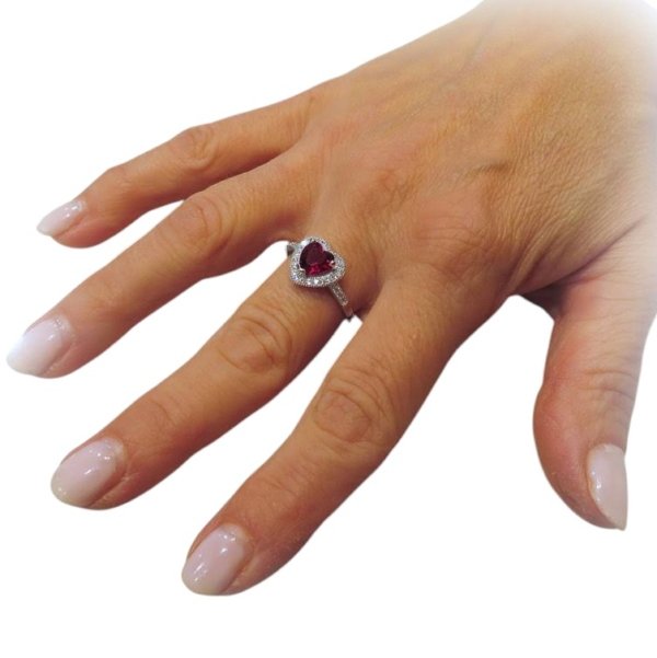 Anello cuore rosso in argento 925