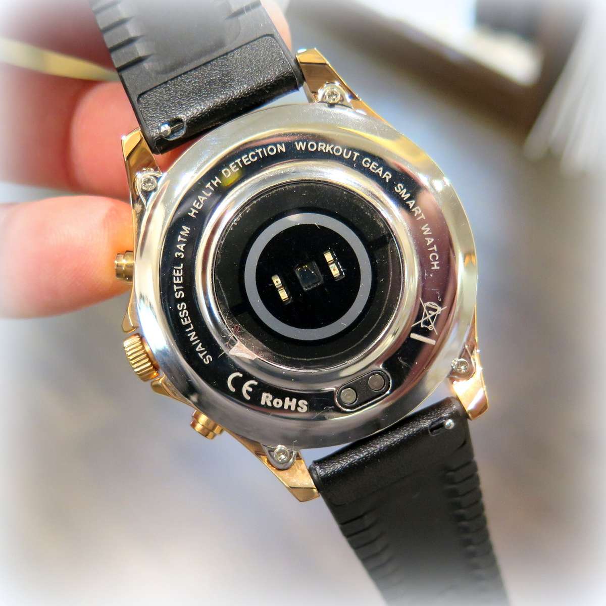 Orologio Smartwatch Daytona oro multifunzioni PE005C Paul Edward