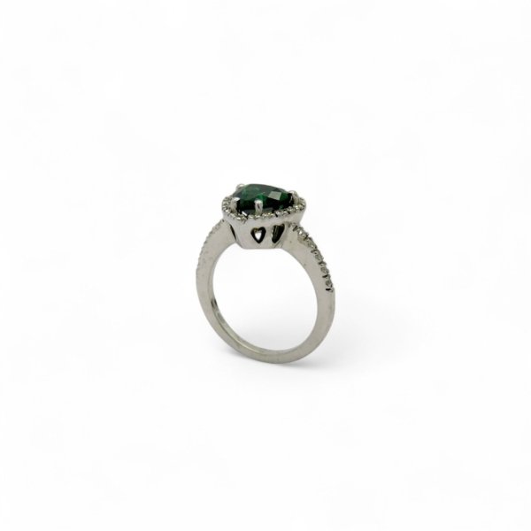 Anello cuore verde e contorno in argento 925