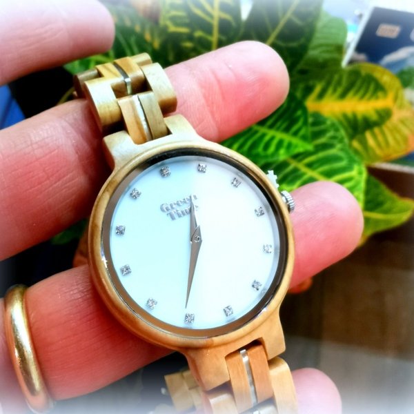 Orologio donna madreperla in legno Green time ZW125B