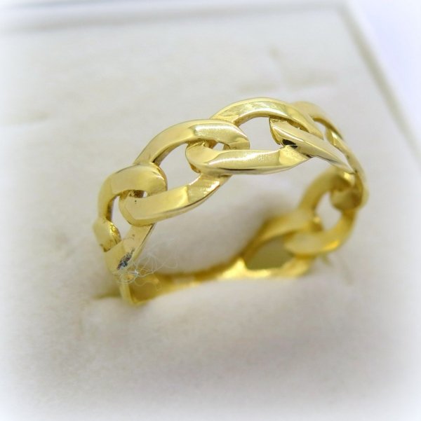 Anello groumette in oro giallo 18 ct