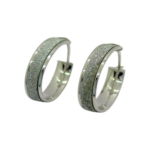 Orecchini pendenti ovali diamantati in oro bianco 18 ct