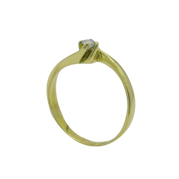 Anello solitario in oro giallo
