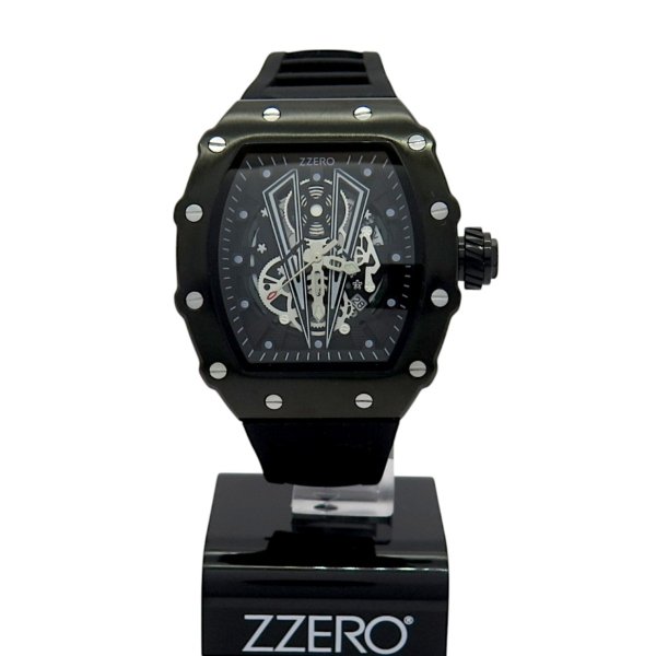 Orologio black cassa tonneau zzero
