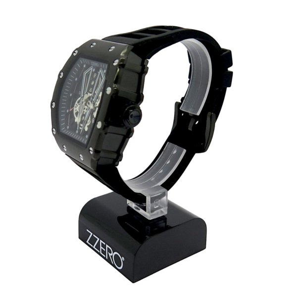 Orologio black cassa tonneau zzero