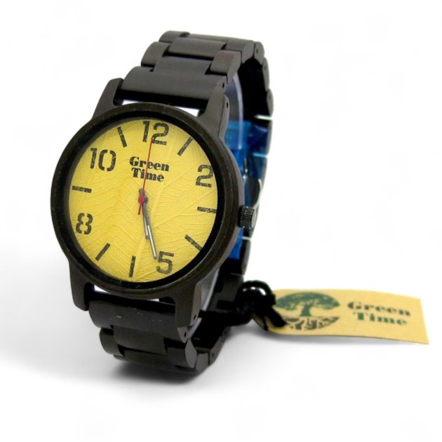 Orologio in legno e foglia beige di quercus glauca