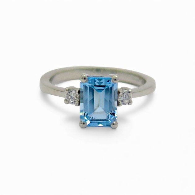 Anello topazio azzurro in argento 925