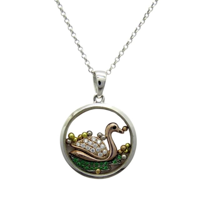 Ciondolo cigno con swarovski tra i due vetri in argento