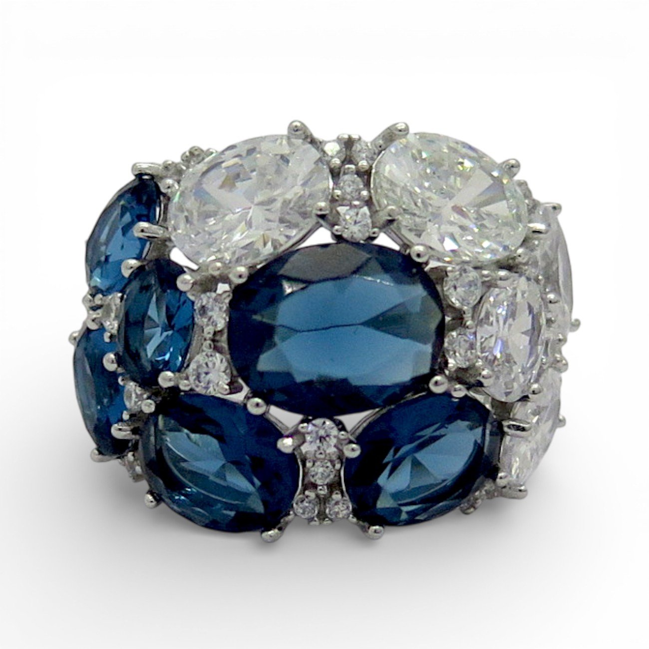 Anello Topazio london blu in argento 925 Sovrani