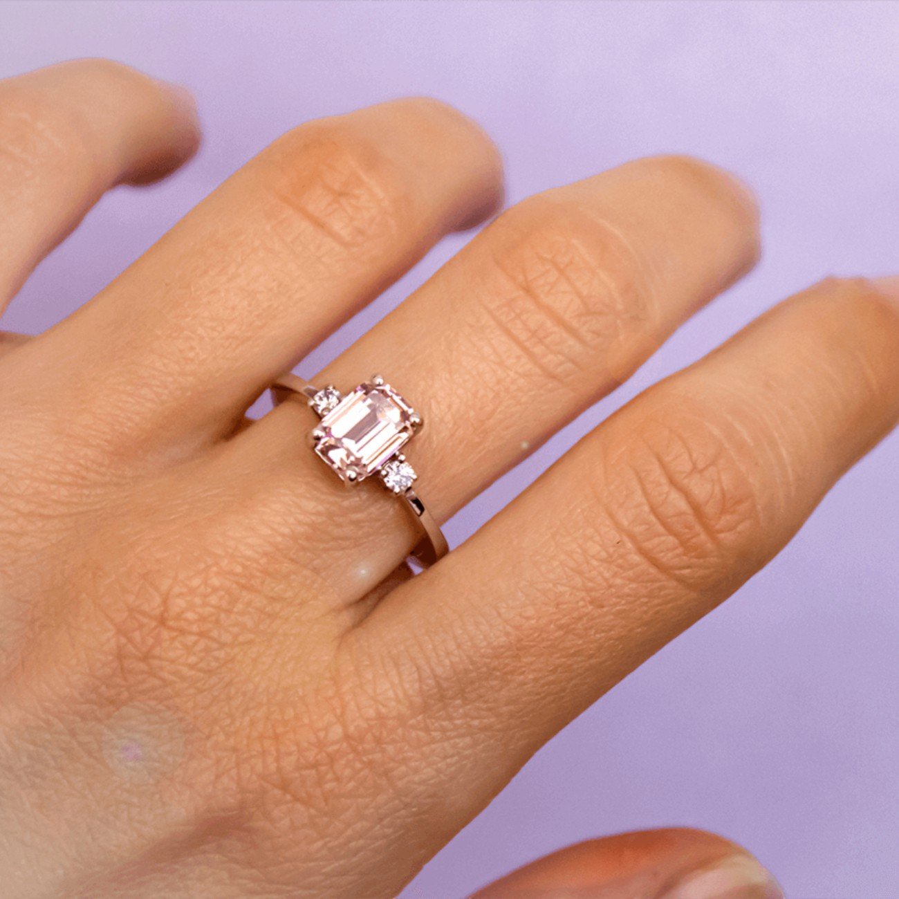 Anello pietra rosa ottagonale in argento 925